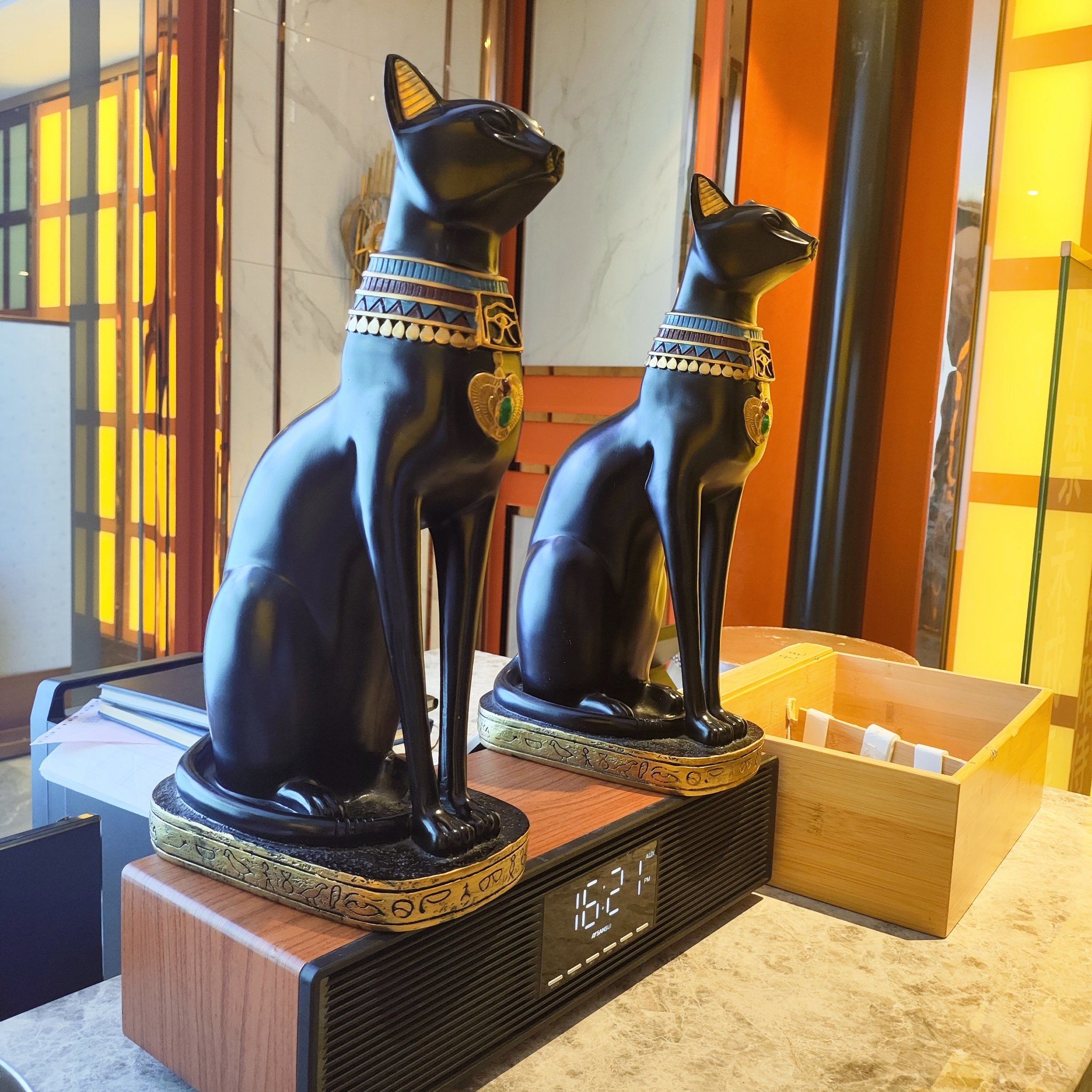 韶关商务ktv推荐低端场商务ktv选择-仁化县ktv预订